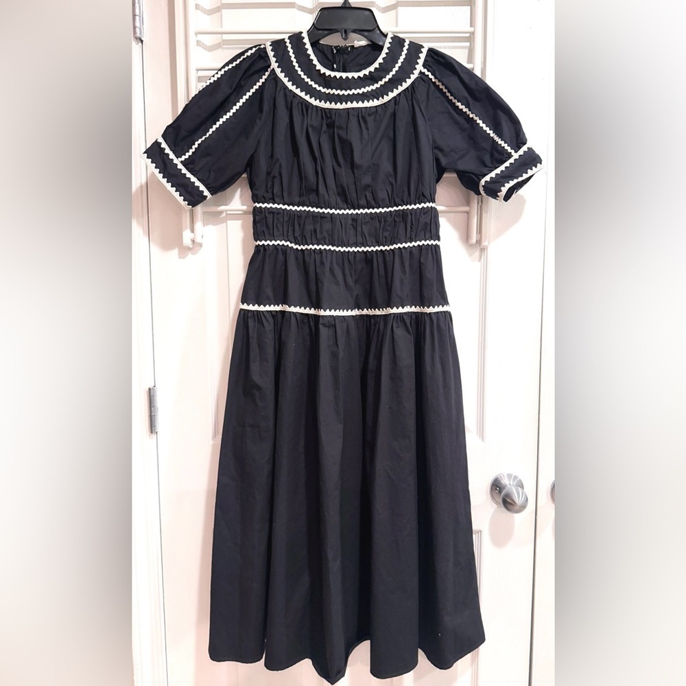 Vintage Black Prairie Dress White Ric Rac Trim Puff Sleeve Cottagecore Midi
